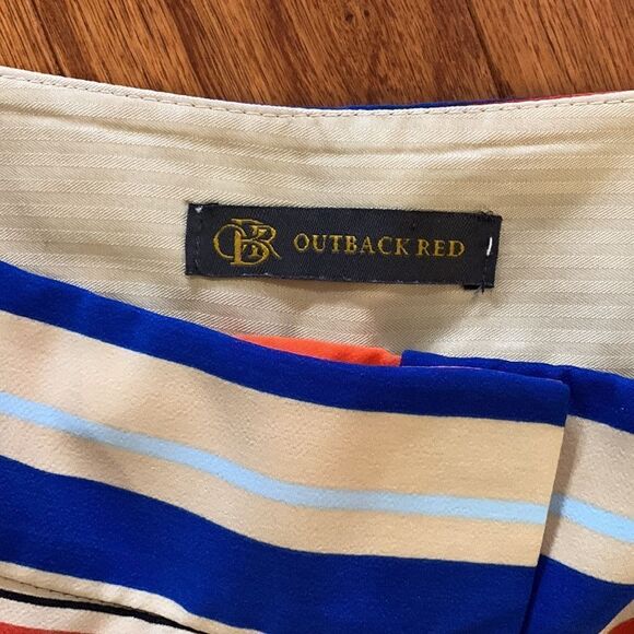 Outback Red Size 4 100% polyester low rise shorts - Picture 4 of 12